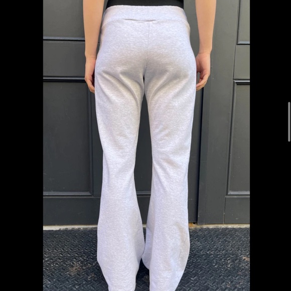 Brandy Melville Pants & Jumpsuits Brandy Melville Grey Hillary Yoga